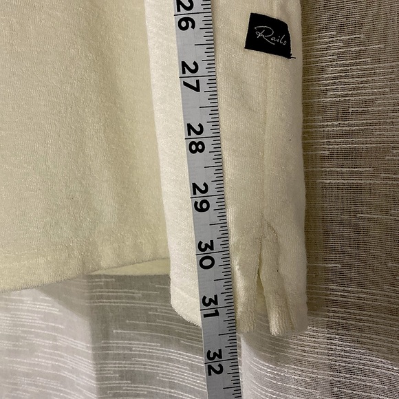 Men’s NWOT by Rails. Soft feel in XXL Pearl color goes good with jeans or slacks - Picture 6 of 12